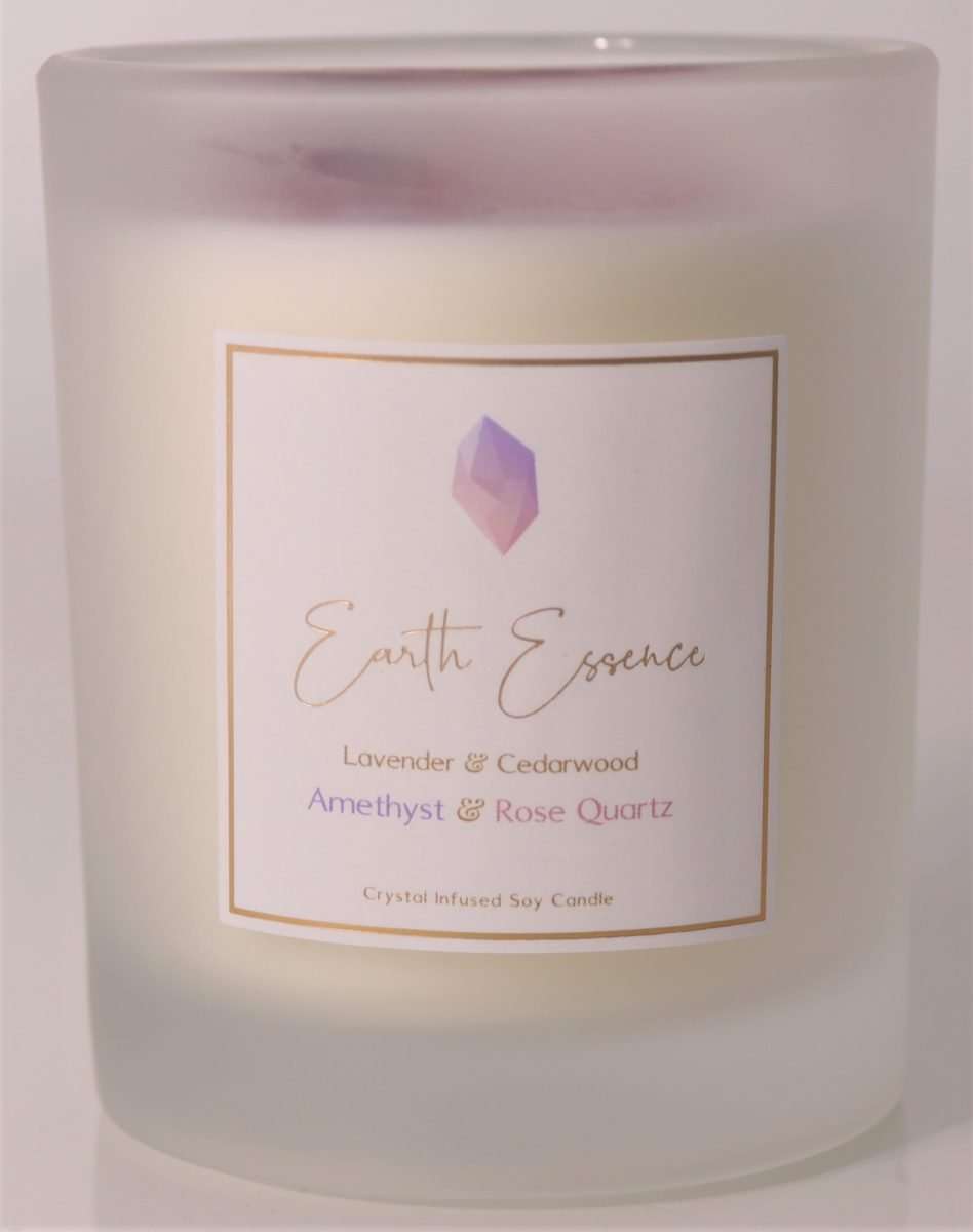 Crystal Soy Wax Candle Amethyst, Lavender, Cedarwood and Rose Petals  Comes with Amethyst, Lavender, Cedarwood and Rose Petals Natural Soy Wax.  40 hours burn time. 8×9.3cm with 200g wax.  SKU: CA12