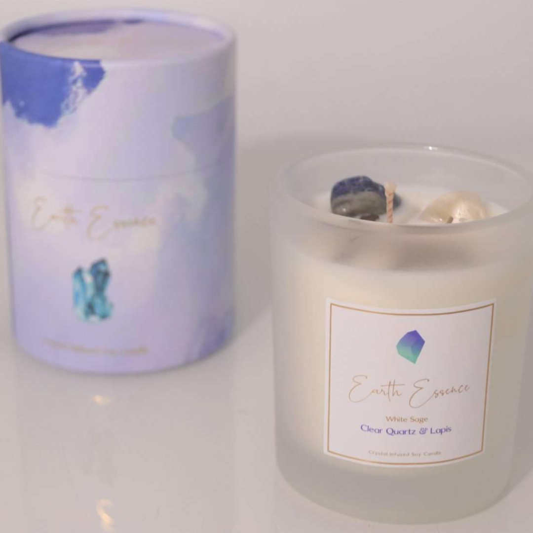 Crystal Soy Wax Candle White Sage, Clear Quartz and Lapis Comes with White Sage, Clear Quartz and Lapis Natural Soy Wax. 40 hours burn time. 8×9.3cm with 200g wax. SKU: CA9