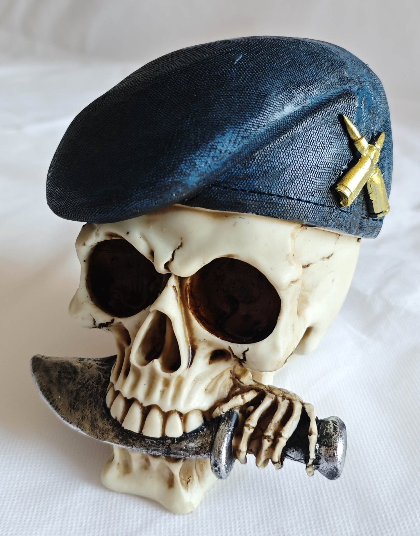 Skull Wearing Beret with Dagger - MarshallsHealthShop