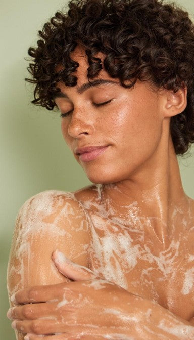 Weleda Inspire Creamy Body Wash – Pomegranate 200ml 1st Stop, Marshall's Health Shop! Gentle all-natural creamy wash to inspire your senses Your inner beauty made visible with a perfect balance of natural cleansing and sensuous fragrance. Step out of your shower with skin that's clean, renewed and soft to touch, with organic pomegranate seed oil.