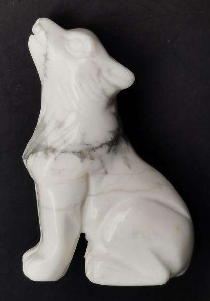 White Howlite Wolf - MarshallsHealthShop