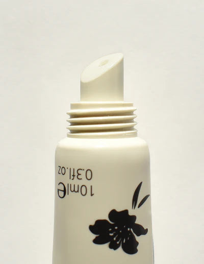 Living Nature's certified natural Lip Balm smooths and protects your lips by sealing in moisture and preventing dehydration. Active Mānuka Honey naturally moisturises, and its antimicrobial and healing properties help heal split or chapped lips. Crafted with soothing Calendula, Avocado Oil and Jojoba Oil for additional nourishment, our certified natural Lip Balm will leave your lips beautifully soft and supple.