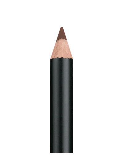 Living Nature's certified natural Eye Pencil in Earth is a warm earth brown shade, rich in natural pigments and gentle on skin for smooth, long-lasting application with a creamy consistency. Inspired by the ground we stand on, Earth Eye Pencil will help blue eyes to pop and will enhance the richness in hazel eyes.