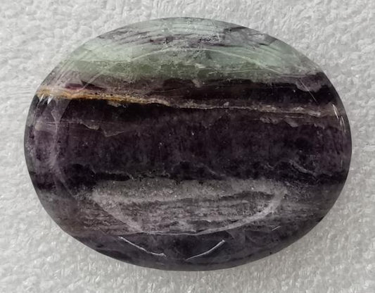 Fluorite Worry Stone Oval WV11