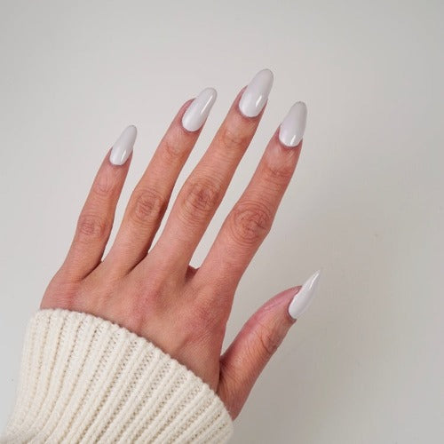 We are Hanami CosmeticsĀ® - an Australian-made, proudly independently-owned and woman-run brand featuring a signature range of non-toxic nail polishes, lipsticks, mascaras and more, all without the nasties.