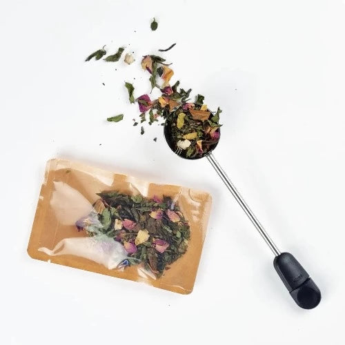 MagicT - Daily Energiser 40g Pouch The Winner of the NZ Artisan Awards Bronze Medal.  A tea to wake you and revive you.  Open the pack and enjoy its subtle beauty and aroma.  But the surprise is when you find out how we make it.  It takes almost one hour to make only 500 grams of this beautiful blend.
