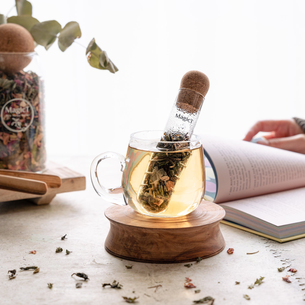 MagicT - Glass Infuser Tube MagicT Infuser Tube is an easy and sustainable way to make herbal infusions fast, easy and yet professionally. It's made out of borosilicate glass with food-grade and durable cork. Just put your favourite herbal infusion or tea inside it and stir it in hot water.