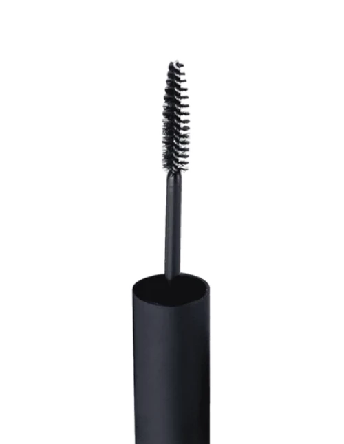 Living Nature's certified natural Thickening Mascara in strong, impactful Jet Black thickens lashes without clumps or chemicals for stunning, not-to-miss eyes. Crafted with New Zealand Halloysite Clay plus active Mānuka Honey, Grapefruit Extract, and Vitamin E, this award winning mascara is fragrance-free and suitable for sensitive skin.