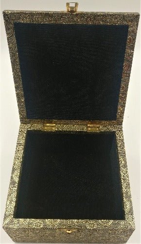 Jewelry Box Buddha
Beautiful hand-made Silver Boxes from Rajasthan
1st Stop, Marshall's Health Shop, Gift Shop!
SKU: KR6