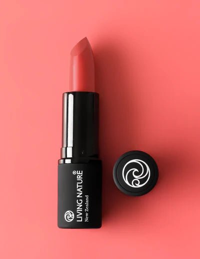 LIVING NATURE LIPSTICK - BLOOM Add a pop of summer colour with Living Nature’s certified natural Bloom lipstick, a warm coral pink perfect for any occasion. Formulated with the highest quality, all natural ingredients, Bloom hydrates and rejuvenates lips while providing long-lasting luscious colour.