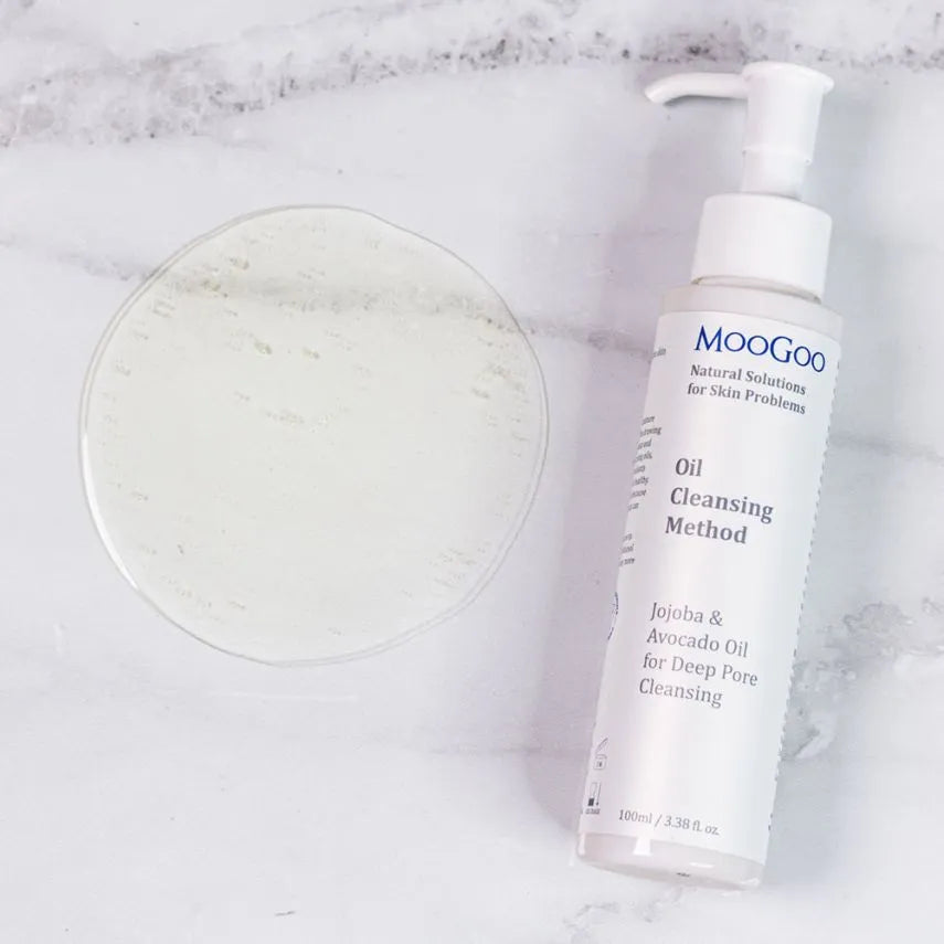 MooGoo Oil Cleansing Method 100ml The Oil Cleansing Method is a way of cleansing the skin using oils and massage. Oil to cleanse the skin? It sounds counter-intuitive but oils can dissolve hardened oil that can get stuck in your pores, and also help remove other impurities such as built up dirt, sweat and makeup.