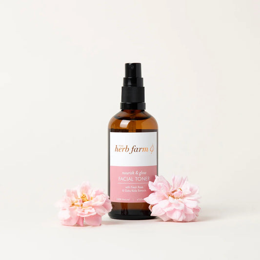 The Herb Farm Nourish &amp; Glow Facial Toner

Our Nourish &amp; Glow Facial Toner is a delicate mist to hydrate and soothe normal and sensitive skin, while effectively toning and refining, for healthy radiant skin. Assists with the absorption of moisturisers and oils and beautiful to use throughout the day for instant hydration and a radiant glow.


Our powerful&nbsp;Gotu Kola&nbsp;and&nbsp;Ginseng Extracts&nbsp;support the production of collagen while hydrating, brightening, and soothing your skin.

Our&n