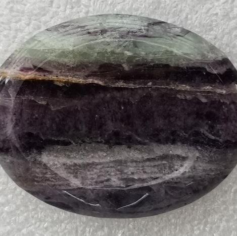 Fluorite Worry Stone Oval WV11