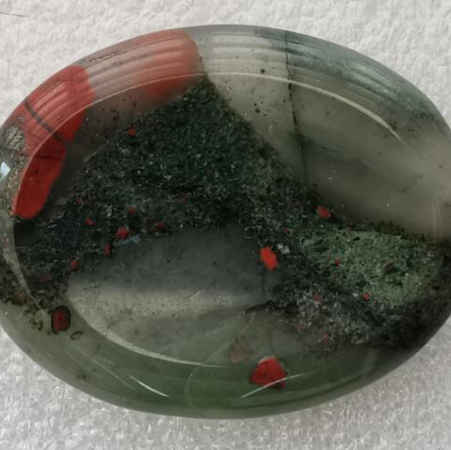 Worry African Bloodstone Oval