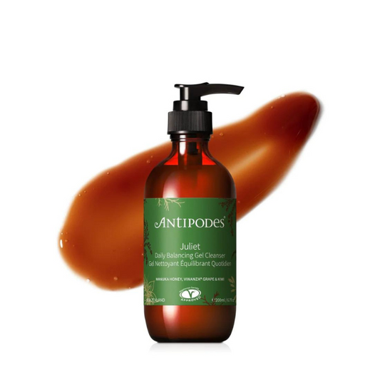 Antipodes Juliet Daily Balancing Gel Cleanser 200ml 1st Stop, Marshall's Health Shop!  This face wash gently cleanses while reducing excess oiliness. Manuka honey’s antibacterial and anti-inflammatory properties promote clear skin, whilst kiwi fruit and hibiscus bloom help to gently clear pores.
