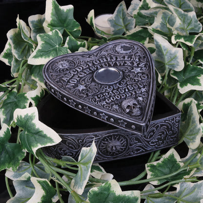 Nemesis Now Spirit Board Box 12cm
Enchanting heart-shaped Spirit Board box
Designed by Nemesis Now
Cast in high-quality resin
Expertly hand-painted
1st Stop, Marshall's Health Shop, Gift Shop!

SKU: B4329M8