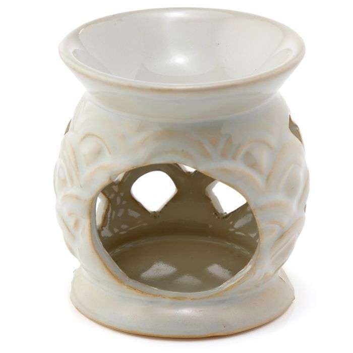 Eden Scallop Cut out Ceramic Oil Burner - MarshallsHealthShop