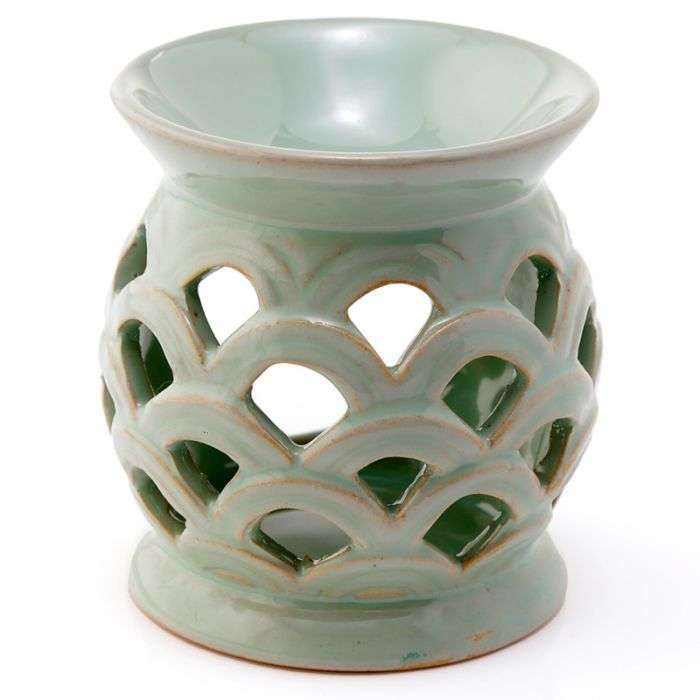 Eden Scallop Cut out Ceramic Oil Burner - MarshallsHealthShop