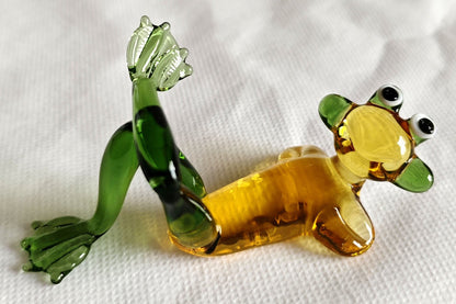 Glass Art Cute Frogs - MarshallsHealthShop