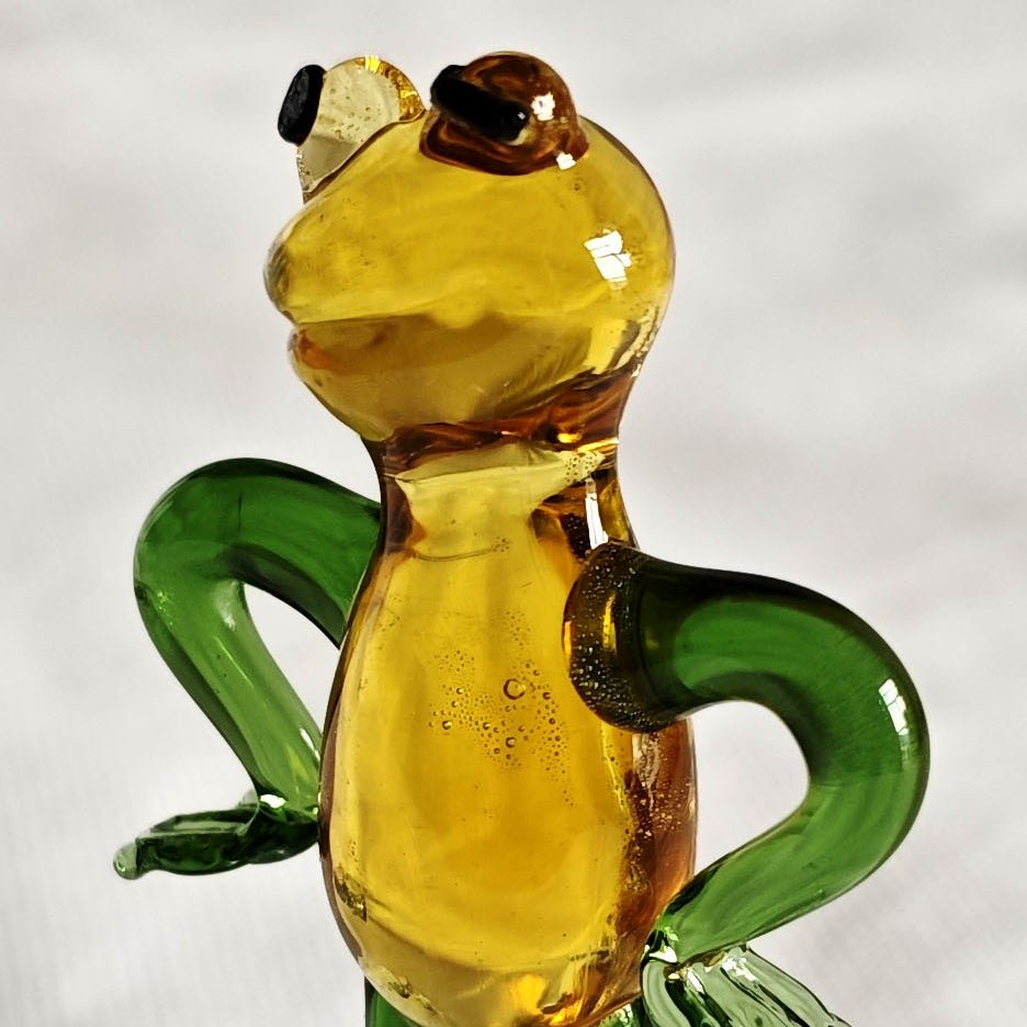 Glass Art Cute Frogs - MarshallsHealthShop