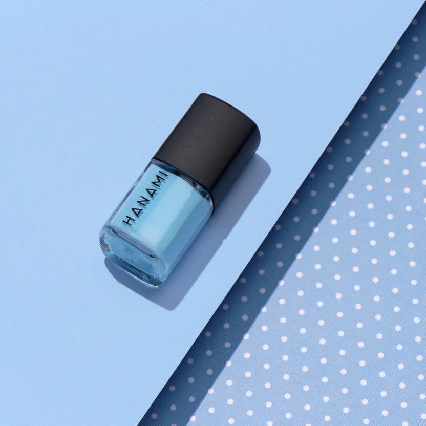 Nail Polish - Float On

Cyan nail polish

1st Stop, Marshall's Health Shop!