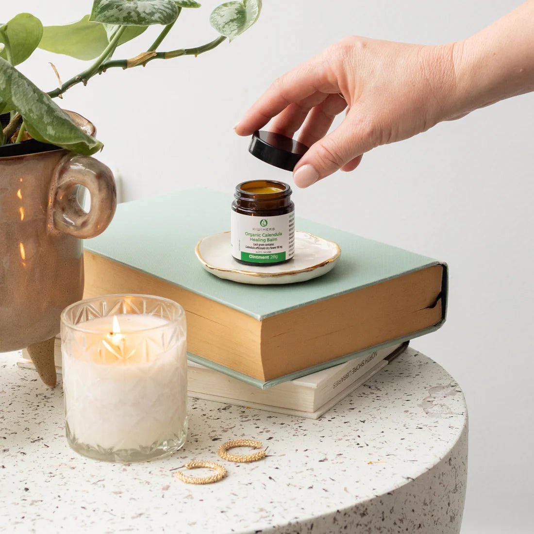 KIWIHERB Organic Calendula Healing Balm 30g - 1st Stop Marshall's Health Shop, Gift Shop! - Heath and Natural Therapy New Brighton Christchurch - Naturopath