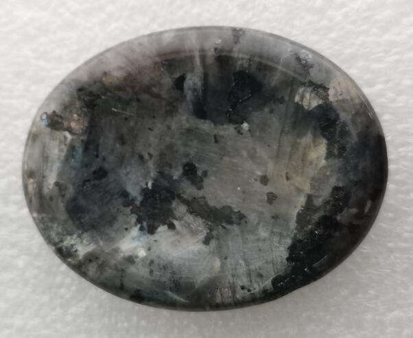 Labradorite Worry Stone Oval - MarshallsHealthShop