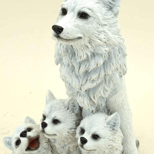 Mother Wolf With Pups Figurines - MarshallsHealthShop