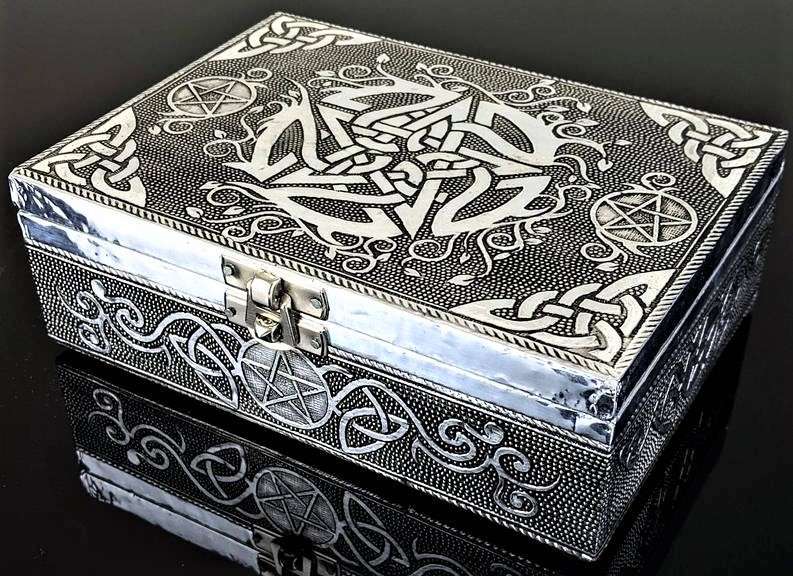 Silver Jewellery Box Celtic Pentagram - MarshallsHealthShop