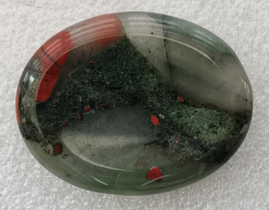 Worry African Bloodstone Oval - MarshallsHealthShop