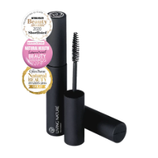 Living Nature's certified natural Thickening Mascara in strong, impactful Jet Black thickens lashes without clumps or chemicals for stunning, not-to-miss eyes. Crafted with New Zealand Halloysite Clay plus active Mānuka Honey, Grapefruit Extract, and Vitamin E, this award winning mascara is fragrance-free and suitable for sensitive skin.