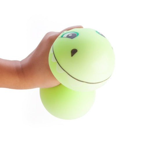 Smoosho’s Jumbo Dino Ball Jumbo-sized Smoosho ball for extra squish! Features a ROAR-some dino design Smoosho’s amazing squeezable texture makes your worries melt away 10.0(L) x 10.0(W) x 10.0(H) cm SKU: ED-JSM/DI