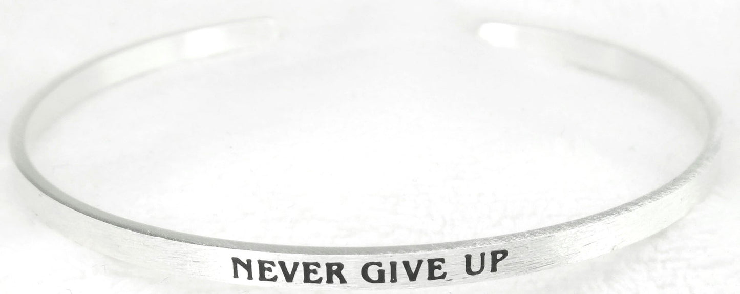 Inspirational Bracelet NEVER GIVE UP