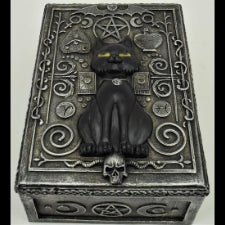 Black Cat Taret Box 14x10x6cm  SKU: MK328