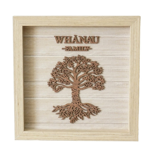 Plaque Whanau Wooden