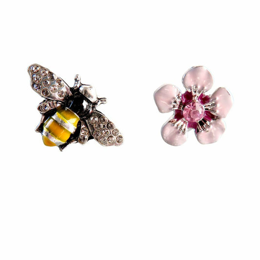 Wild Side Bee/Manuka Flower Stud Earrings