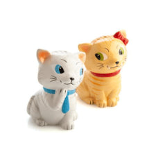Flavour Mates Furever Pets Tabby Cats Salt & Pepper Set Cute salt and pepper set shaped like a pair of tabby cats Easily tell salt and pepper apart by kitty colours and accessories Grey cat wears a blue necktie and ginger cat wears two red ribbon bows Hand wash only – not dishwasher safe 12.5(L) x 6.0(W) x 9.0(H) cm SKU: TJ-SP/TC
