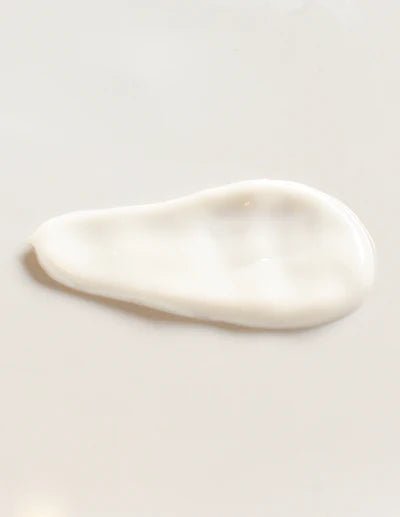Living Nature’s certified natural Vitalising Cleanser is a gentle creamy cleanser to remove makeup and impurities without stripping your skin.  • Gentle cream formulation • Cleanses without stripping skin of protective oils • Suitable for normal to dry and mature skin • Certified natural • Made in New Zealand