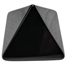 Obsidian Pyramid Size: 4×3.5CM  SKU: PYOB1