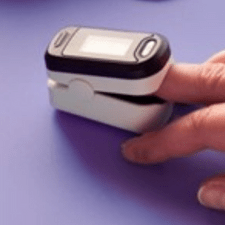 Pulse Oximeter (Fingertip) What is a Pulse Oximeter?  A pulse oximeter helps people monitor oxygen by using light beams to estimate blood oxygen saturation and pulse rate (similar to heart rate). Oxygen saturation gives you information about how much oxygen is in your blood cells. Pulse oximeters can also measure tissue perfusion, which is the amount of blood that flows through your circulatory system.